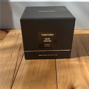 Tom Ford Oud Wood Candle